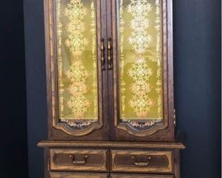 Late 1960's- 1970's Jewelry Dresser