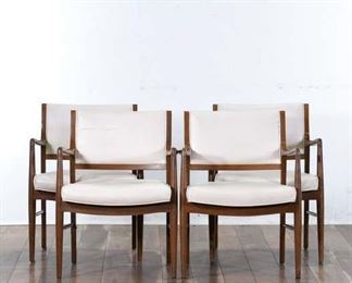 Set 4 Mid Century Danish Modern Dining Chairs
