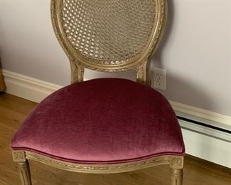 Pretty vintage pink velvet chair   $50. Come on....this is adorable.  And the price is ridiculous. 