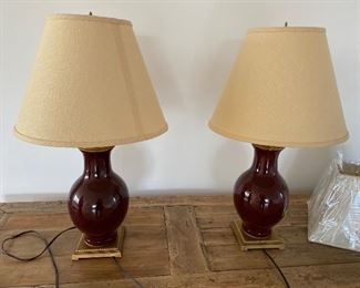 These  are really pretty matching lamps.  They were tres’ expensive $100 the pair 