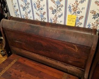 Full size sleigh bed LOT 38 $275