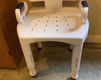 SHOWER CHAIRS $10