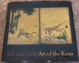 Ink and Gold Art of the Kano, Felice Fischer and Kyoto Kinoshita, Philadelphia Museum of Art, 2015. ISBN 0876332634. With Owner Bookplate. In Protective Mylar Cover. $35.