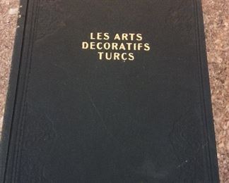 Les Arts Décoratifs Turcs, Celal Esad Arseven, Milli Egitim Basımevi. $12. 