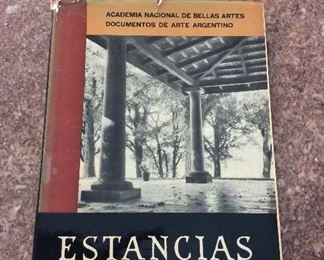 Estancias, Publicaciones de la Academia Nacional de Bellas Artes, Buenos Aires, 1965. $10.