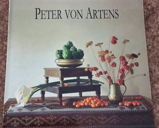 Peter Von Artens: El canto del color, 2002. $2.