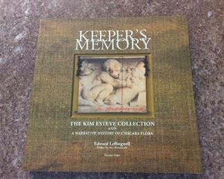 Keeper's Memory: The Kiim Esteve Collection and a Narrative History of Chacara Flora, Edward Leffingwwell, Terceiro Nome, 2003.ISBN 8587556258. $5.