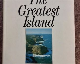 Australia: The Greatest Island, Robert Raymond, Lansdowne Press, 1980. ISBN 0701813695. $10.