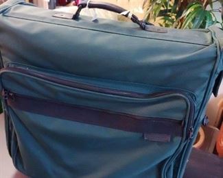 Briggs and Riley Travelling Luggage  $25.00  22” x 25”  #HWW35