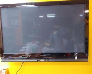 Panasonic 50'' TV  $300.00  #HWW63
