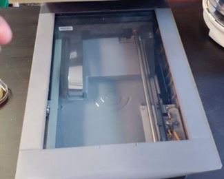 Canon Canoscan 9950F Photo Copier  Continued