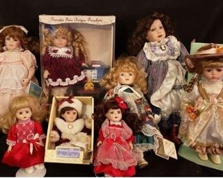 Porcelain Doll Collection https://ctbids.com/#!/description/share/377334