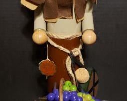 Rare Steinbach Monk Nutcracker https://ctbids.com/#!/description/share/377358