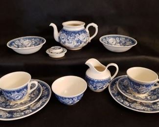 Mason's Blue & White Ironstone Collection https://ctbids.com/#!/description/share/377356 