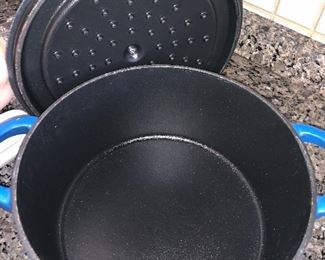 $30- Calphalon Vibrant Blue StockPot #0583012. 9.75" across and 4.5" deep. Almost new/very lightly used.