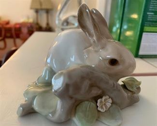 $15 Lladro bunny 