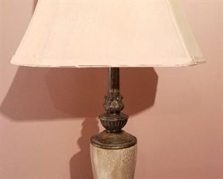 $15-Decorative table lamp