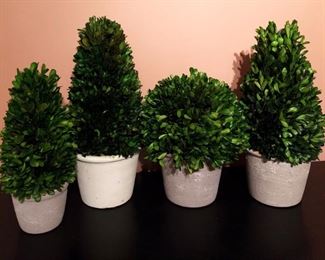 $10-LOT of home accents/ artificial plants (tallest is 15" tall and some of the pots are slightly chipped)