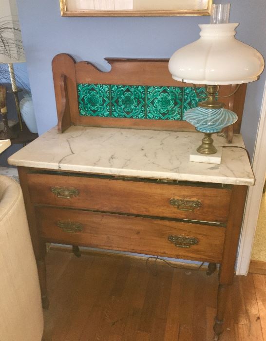Antique chest w/ marble top, 2 drawers and vintage tiles, Art Glass lamp (Fenton")