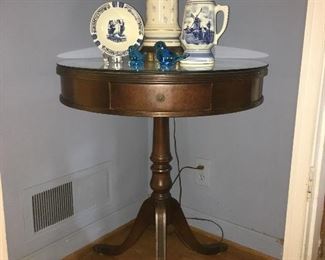 Antique side table w/ 3 legs, drawer and glass top, vintage lamp, Delft pottery  & Blue birds