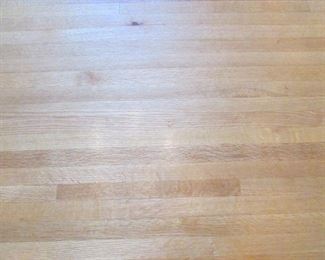 dining table top detail