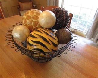 Decorative metal wire basket with spheres. Approximately 17" diameter X 13" tall to top of highest sphere. PRICE: $30.00