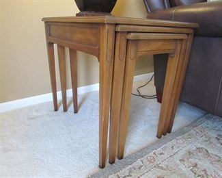 3-piece vintage Heritage Furniture Co. nesting tables. overall dimensions 20"w X 23"h X 25"d PRICE: $100.00 for set.