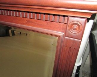 mirror detail