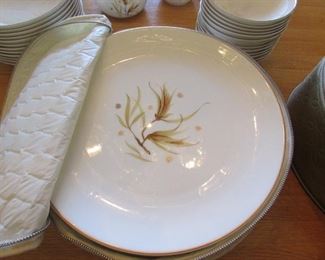 Royal Doulton "Golden Maize" H 4934 mid-century vintage china set with service for 12 plus extra serving pieces. PRICE: $395.00 for entire set.