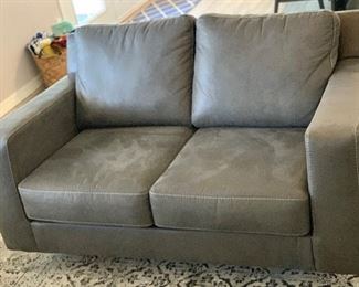 5ft Ashley Signature Contemporary Faux Suede Loveseat Couch 36x61.5x36 HxWxD