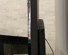 55in Hisense 4k UHD Smart TV LED 55RGE 31x49x9.5in (at feet) HxWxD