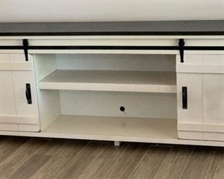 7ft Farmhouse Rustic Media Console 33x84.25x16.5in HxWxD