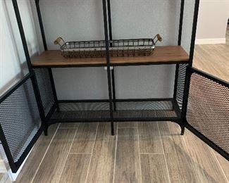 Rustic/Industrial/Farmhouse Iron Mesh & Wood Console/Hallway Table Cabinet 37.5x39.5x14.5 HxWxD