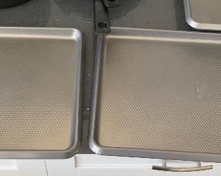 8pc Kitchen Lot Pots/Pans/Baking pans