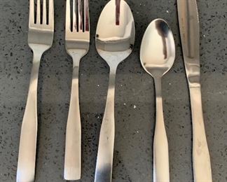 Stainless Steel Flatware & Farberware Knives Lot