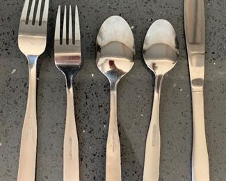 Stainless Steel Flatware & Farberware Knives Lot