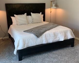 Complete King Bed set Rustic/Industrial Headboard/Frame 66x81x84 bedheight: 27in HxWxD