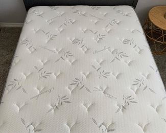 Queen Hemnes Luroy Charcoal Grey Bed Complete 47x65x83. Bed height 22in HxWxD