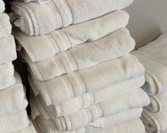 40 pc Bath Towel Set