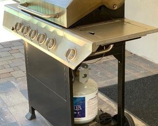 NexGrill 5-burner Propane Grill w/ Side Burner 720-0888N 47x52x22in HxWxD