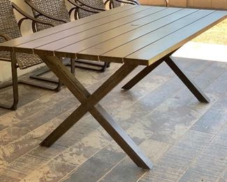 Outdoor Patio Metal Table & 6 Chairs Table: 29.5x39x70in HxWxD