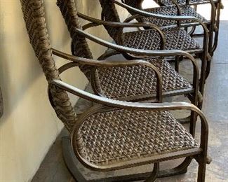 Outdoor Patio Metal Table & 6 Chairs Table: 29.5x39x70in HxWxD