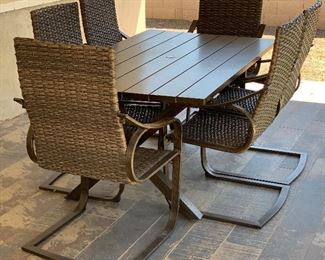 Outdoor Patio Metal Table & 6 Chairs Table: 29.5x39x70in HxWxD