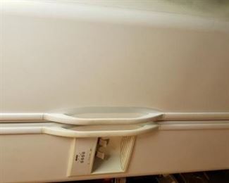 Kenmore Side by side Refrigerator