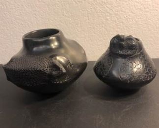 Signed Neuro Casas Grandes Paquime Pottery