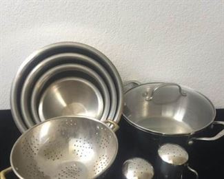 Stainless Mixing Bowls, Stock Pot, Strainer, SaltPepper Shakers