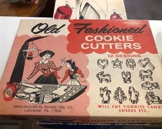 Vintage cutters $5