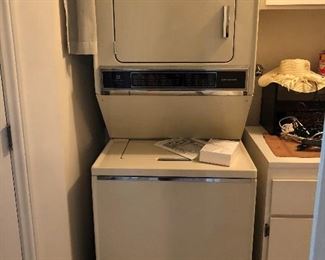 Electric wash and dryer $255