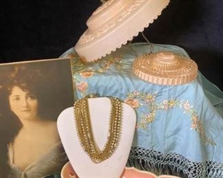 166m Vtg Jewelry, Lighting, Pottery  Throw