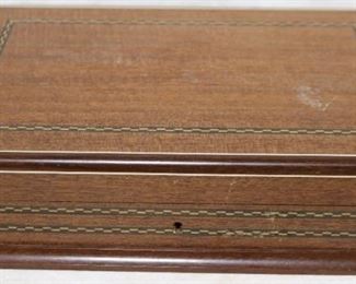 Larranaga inlaid cigar box